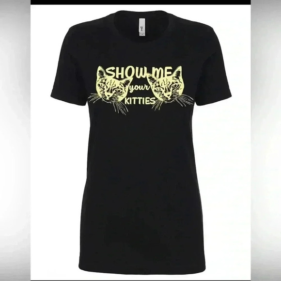 NWT screen printed novelty Show me your kitties black women’s tee all sizes - Picture 5 of 7